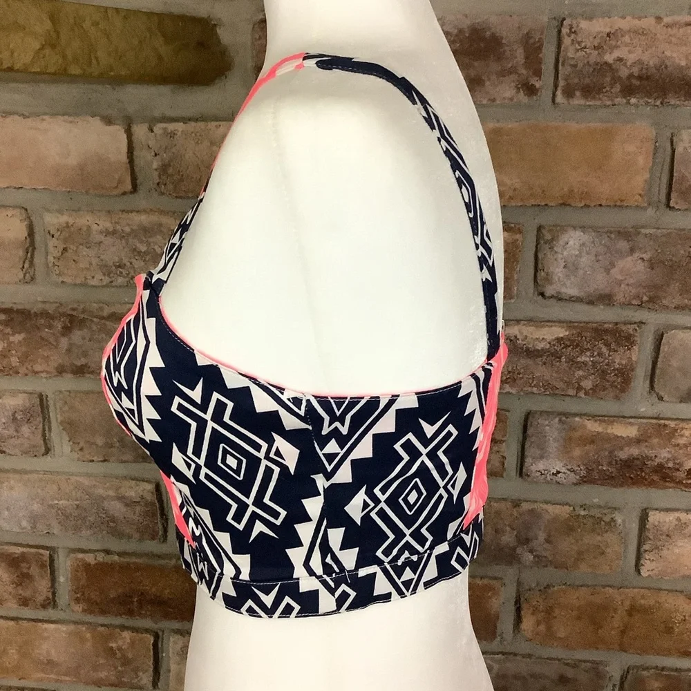 FLYING TOMATO Aztec Print Back Zip Crop Top SZ-S - Picture 3 of 11
